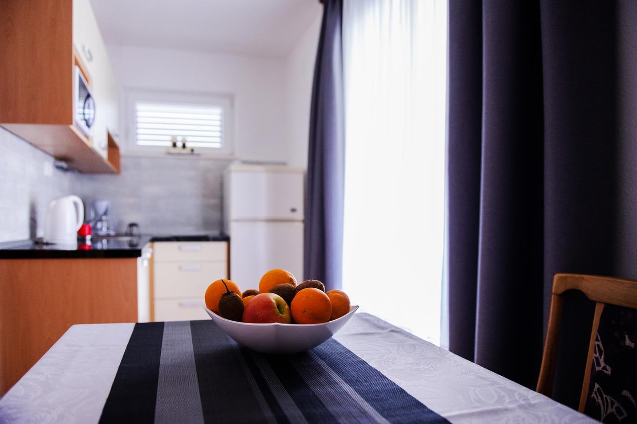 Apartments Mila Marina Dış mekan fotoğraf